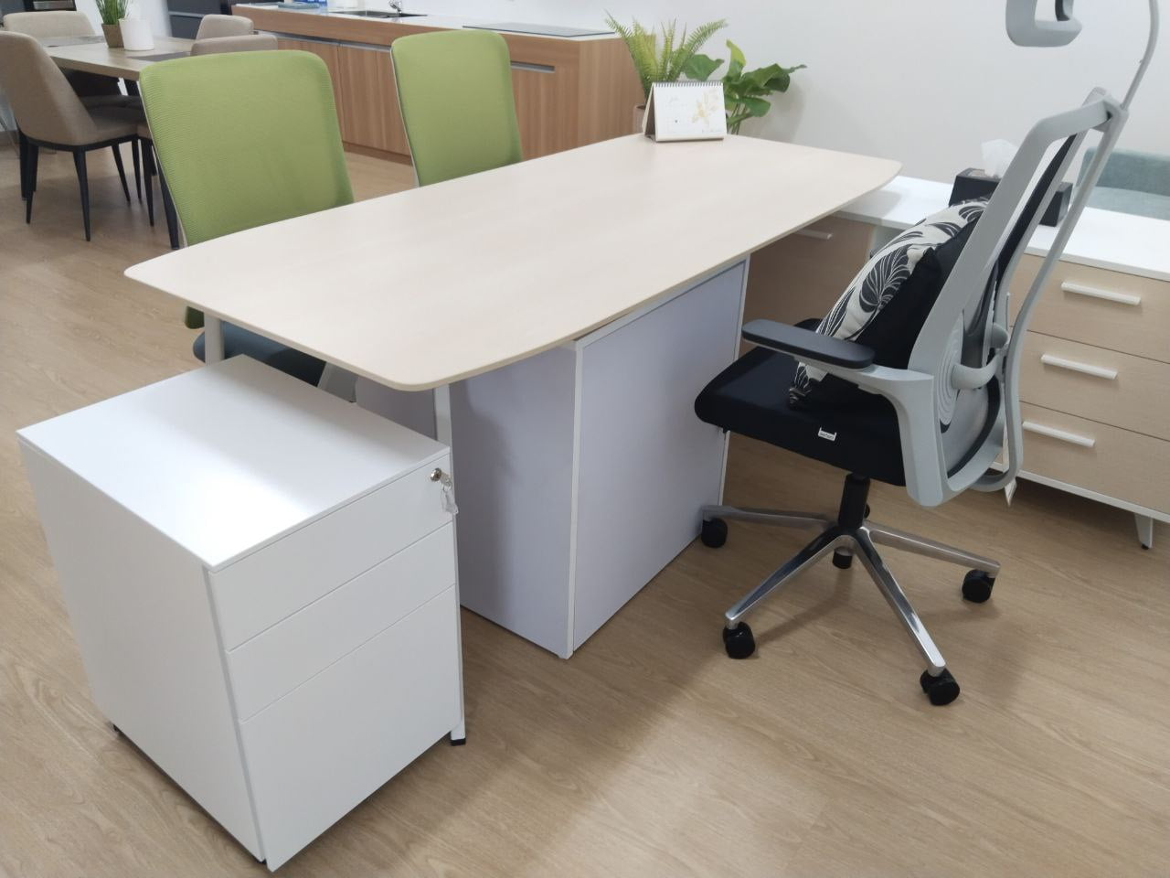 photo_2023-11-18_10-44-45